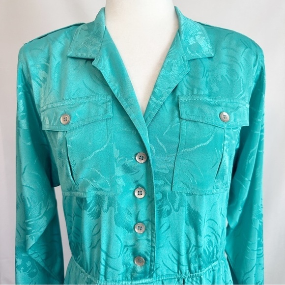 Vintage 80s Leslie Fay Teal Floral Embossed Jacquard Satin Pleated Shirt Dress - Picture 4 of 15